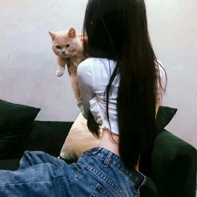 艾蜜莉·布莱尔的秘密